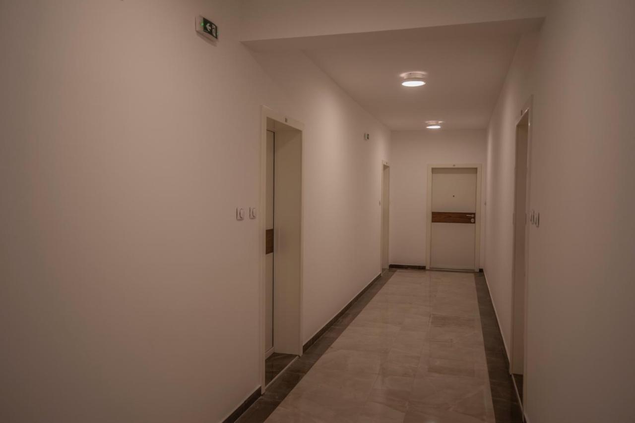 Apartment M Требине Екстериор снимка